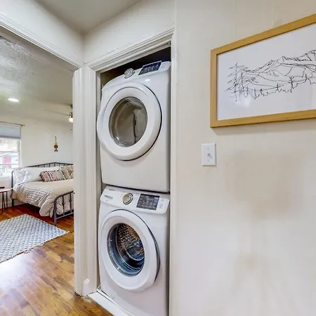 Charming Downtown Bungalow - King Bed, Office Twin Falls Exterior photo